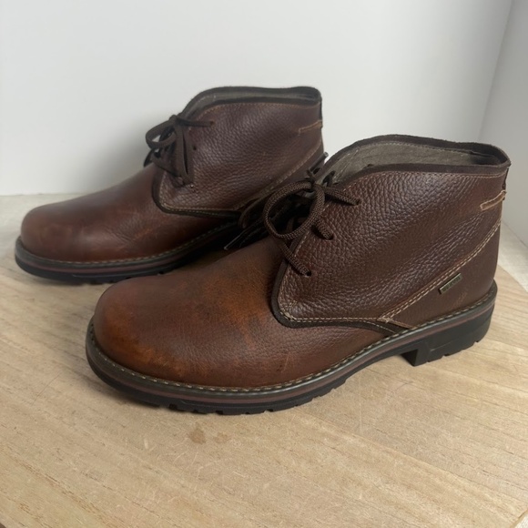 Clarks Waterproof Leather Chukka Boots Mens 7.5 Brown Lace Up Comfort main image 6